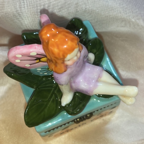 NEW TOOTH FAIRY CERAMIC TRINKET BOX - UNSIGNED  - NEW WITHOUT TAG - Picture 8 of 10